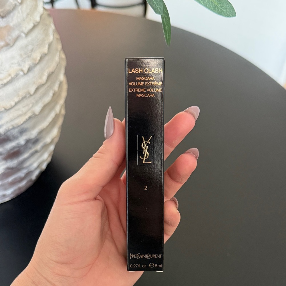 Yves Saint Laurent Lash Clash Mascara in Brown